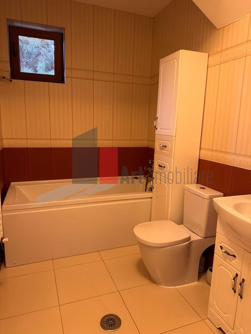 Vanzare apartament 3 camere si curte,loc de parcare Padure Rosu Chiajna - Poză 7