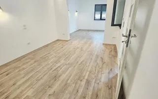Spațiu de birouri de închiriat, 6 camere – Central, Ploiești - Poză 13