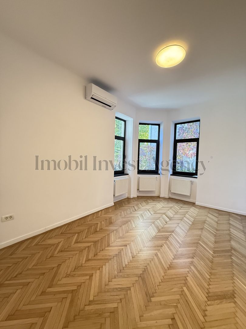 Vilă interbelică restaurată – Dorobanți Capitale 363 mp utili - Poză 13