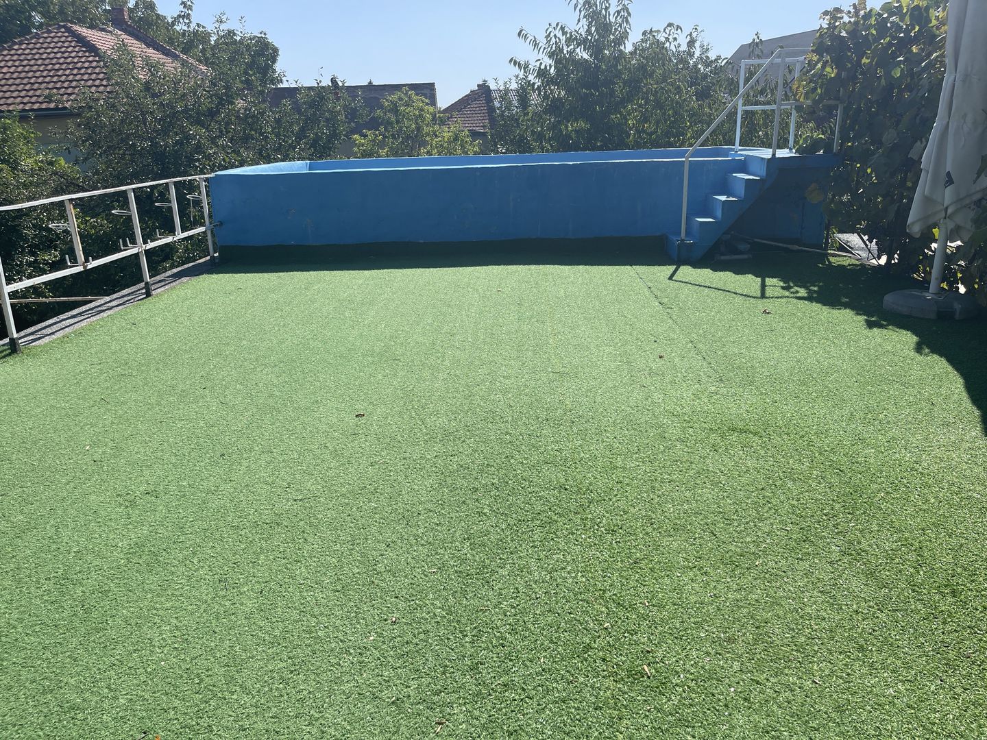 Casa cu teren 1000 mp și front 26 ml în zona Bogdanesti - Poză 6