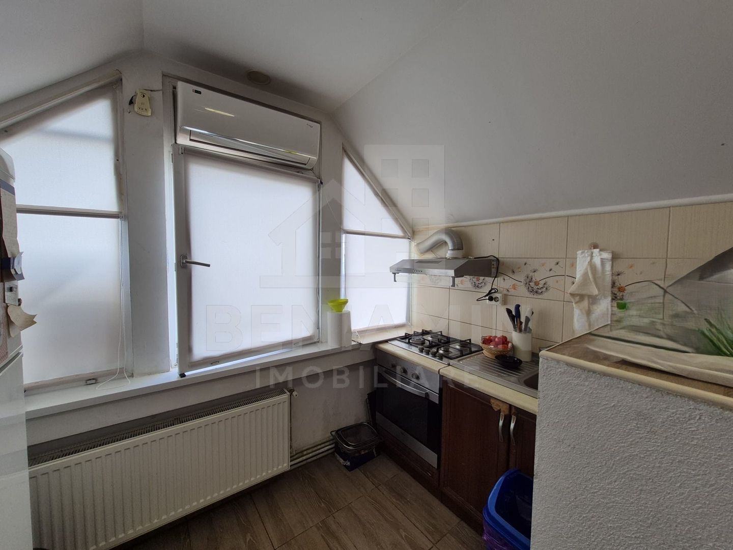 3Decomandate-75mp-Centrala-AC-Scara Interioara-Ultracentral-Km0 - Poză 6
