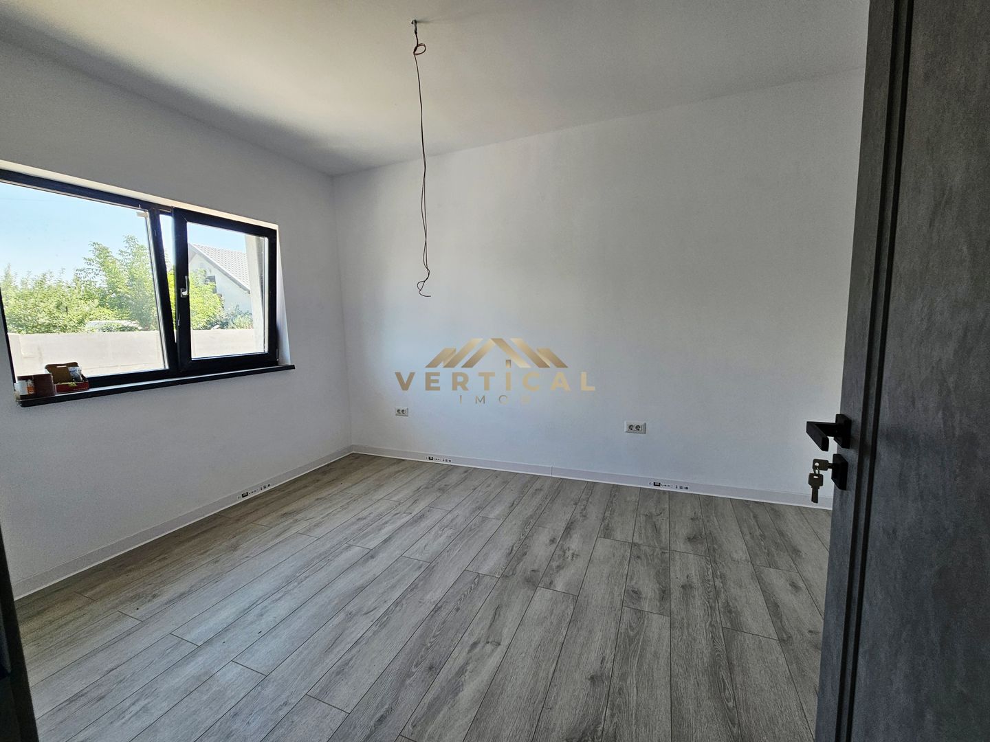 Casa P+M | 4 camere | comuna Berceni - Poză 18