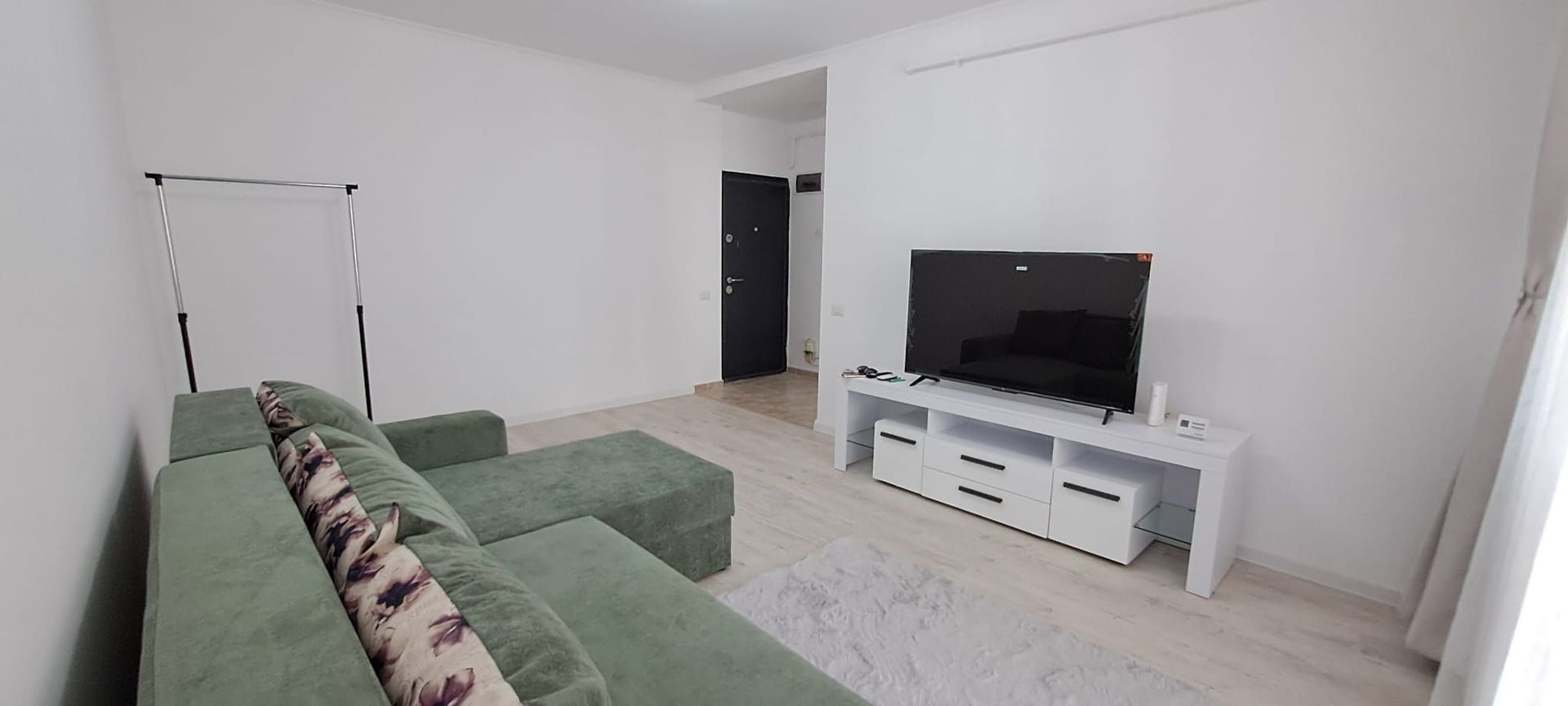 Militari Iuliu Maniu/Drumul Rotii, 2 camere, parcare, prima inchiriere - Poză 2