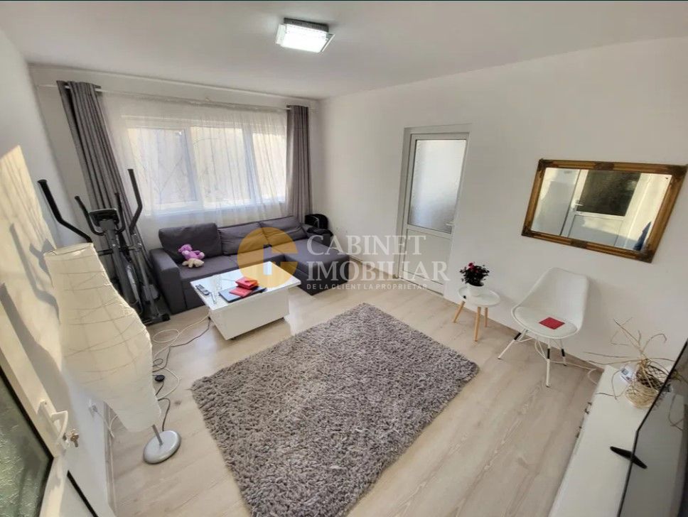 Etaj 3  Apartament cu 2 camere - bloc fara risc - Mobilat/utilat - Podu Ros - Poză 1