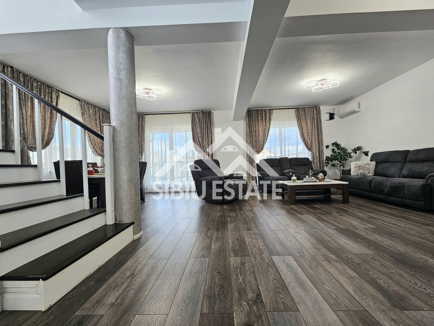 Casa 4 camere Sibiu dotari bune, pivnita, terasa - Poză 3