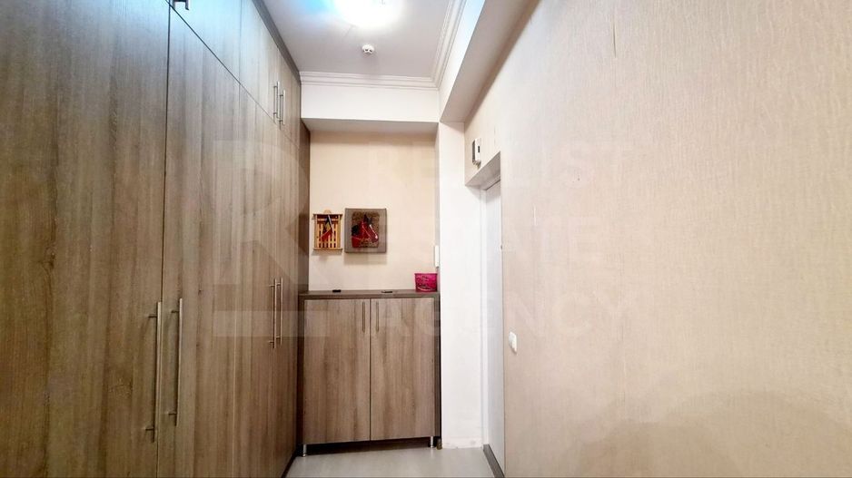 Chirei apartament 3 camere 83 mp, bd. Decebal, Botanica - Poză 8
