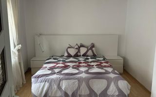 🏡 Casă spațioasă de vânzare - 210.000 € - Poză 2