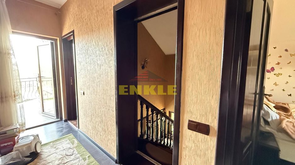 Casă de vânzare – Strada Iuliu Maniu - Poză 4