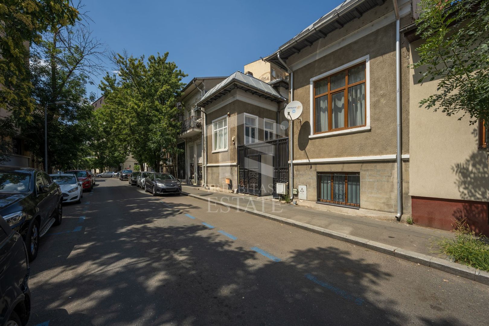 Casa strada Viitorului Piata Gemeni Dacia - Poză 1