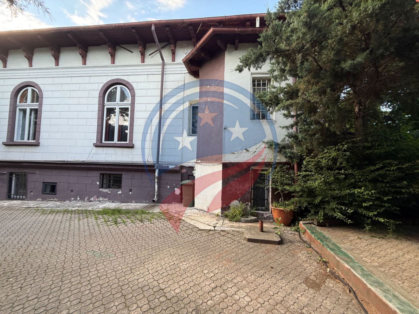 Casa de vanzare-vis-a-vis de Casa Studenților/Craiova - Poză 27