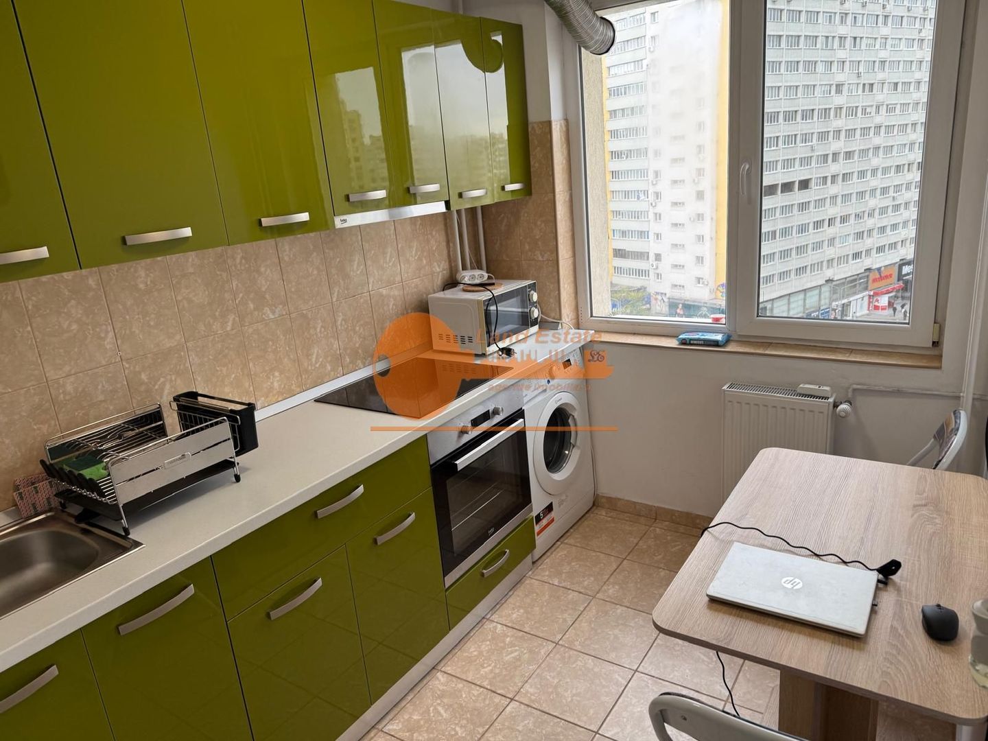 2 camere Obor ( 1 minut de metrou ) - Poză 4