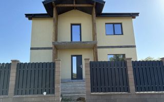Casă de vânzare în Vânători, finisaje la alb, utilități incluse - Poză 2