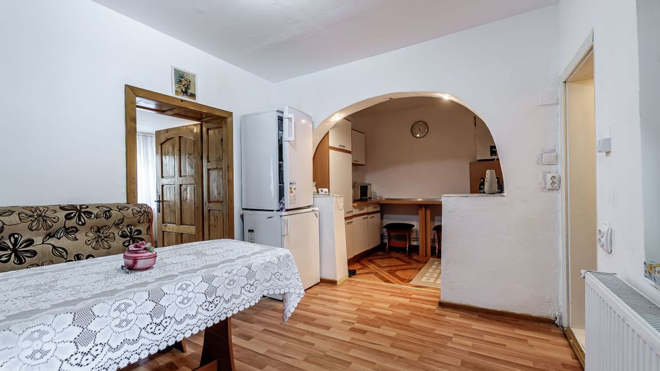 Rezervat Două case în aceeași curte cartier Bujac, 343 mp teren - Poză 6