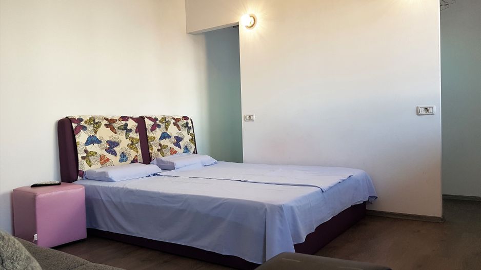 Faleza Nord | Apartament 2 camere, etaj 1, în vilă, centrală pe gaz - Poză 4