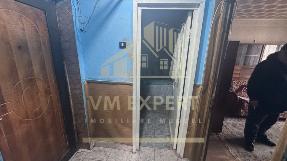 APARTAMENT 3 CAMERE PARTER CAMPULUNG - Poză 6