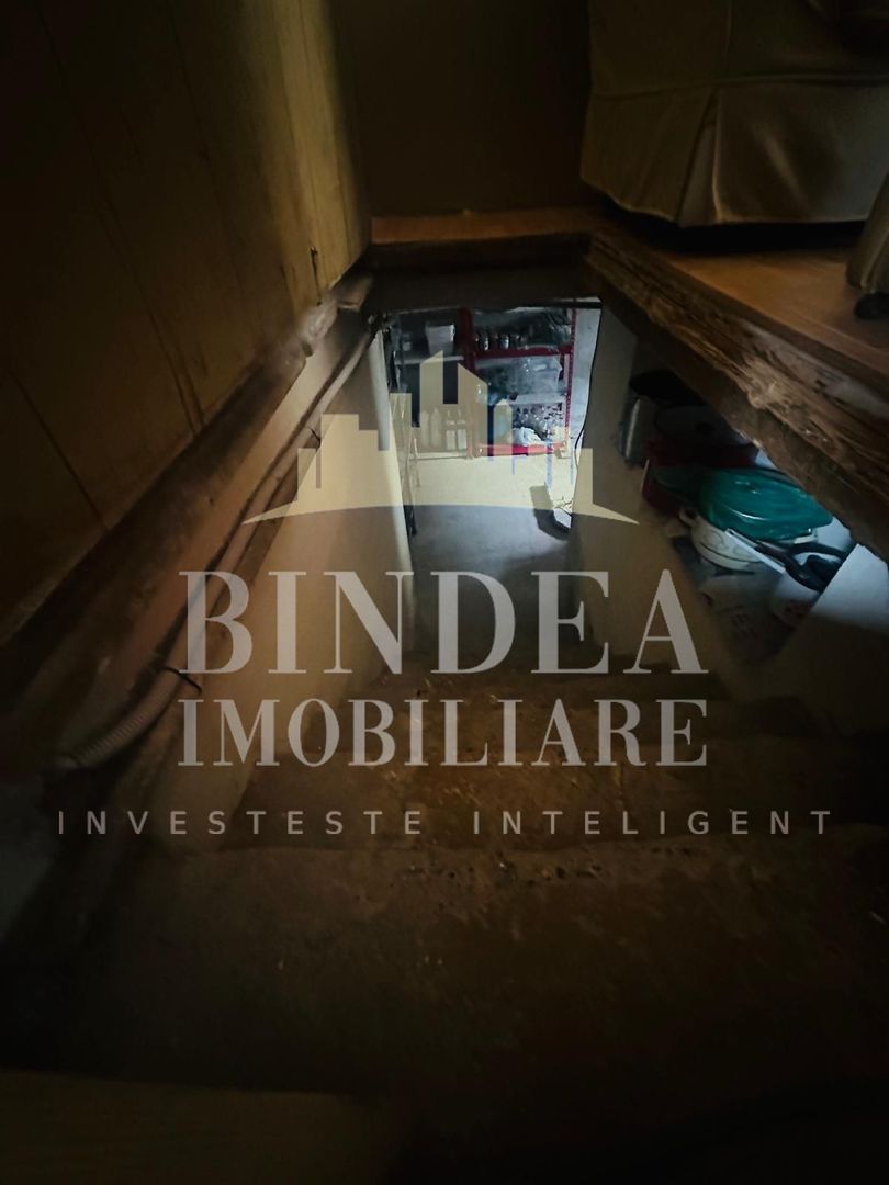 Casa pe principala in Giarmata  737mp teren - Poză 14