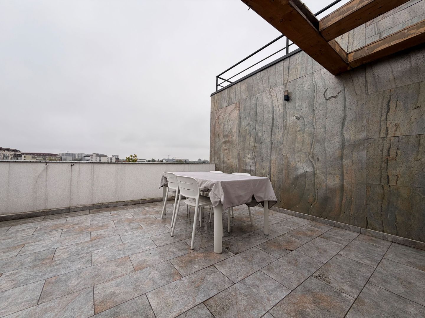 APARTAMENT 3 CAMERE | MOBILAT + UTILAT | VEDERE LIBERA - Poză 4