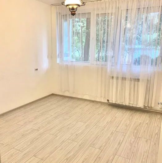 3 camere decomandate,Tiglina 2,parter,2 grupuri sanitare - Poză 2