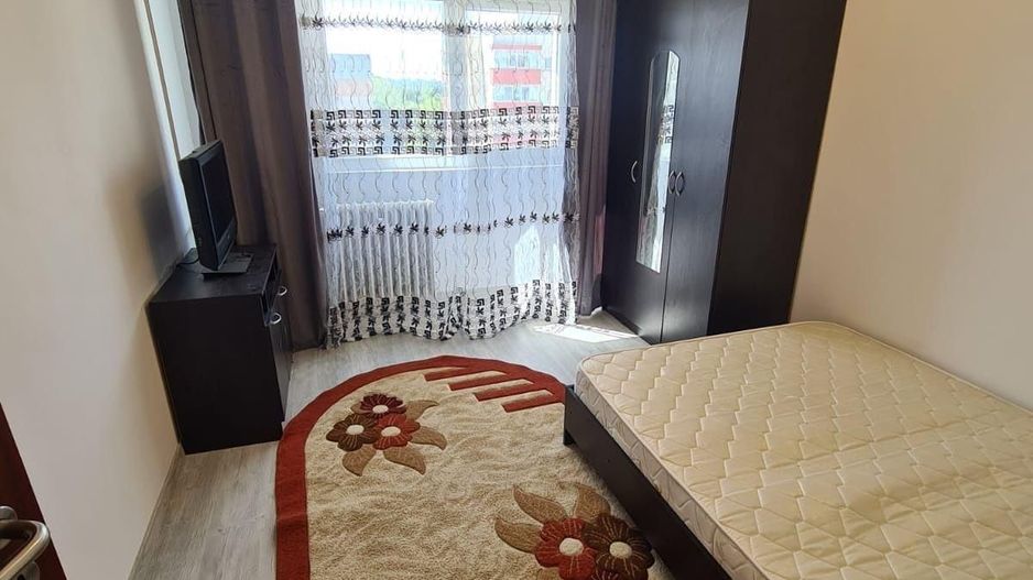 AP. 3 CAMERE - P-TA SUDULUI, BUCATARIE INCHISA, MOBILAT/UTILAT - Poză 4