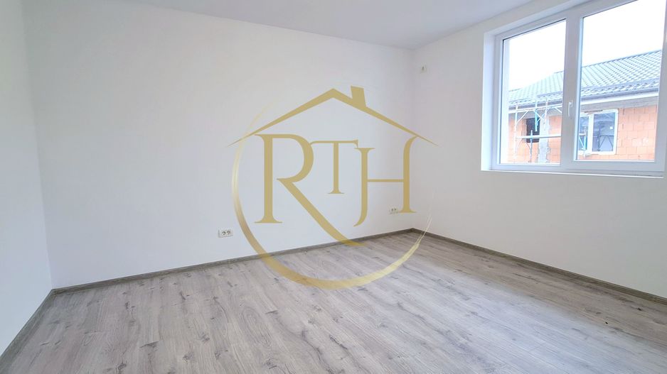 Oferim spre vanzare apartamente cu 1 si 2 camere, Giroc, Zona Centrala - Poză 3