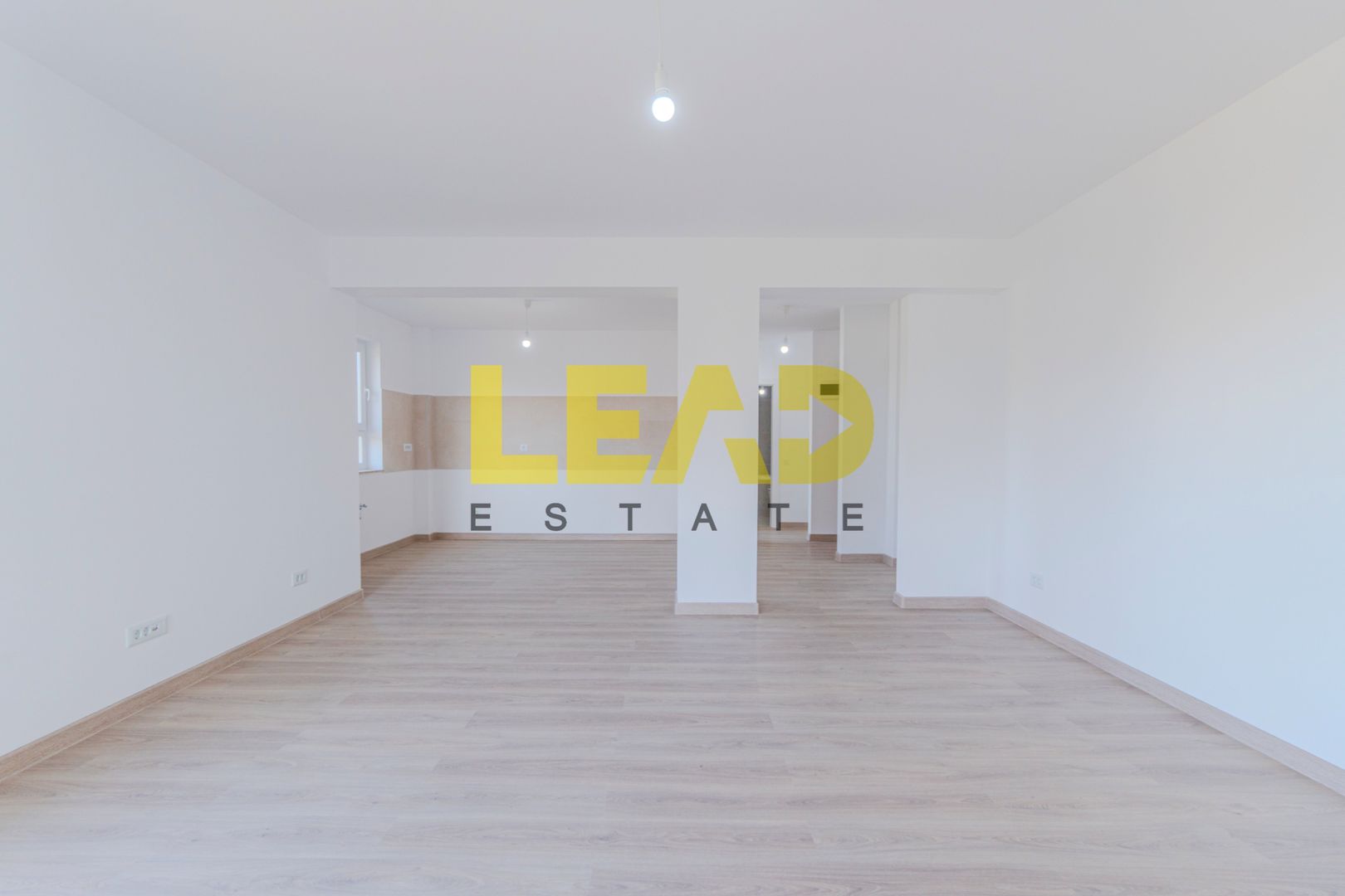 De vanzare ap. 2 camere, 58 mp utili, Rokman! COMISION 0% - Poză 1