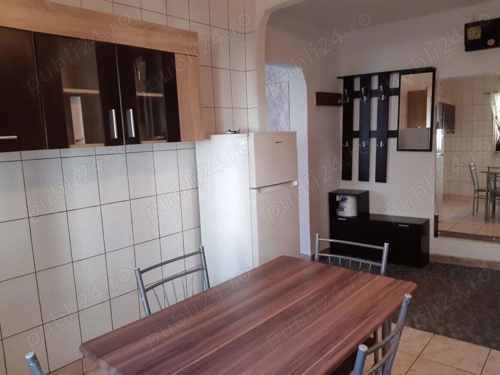 De inchiriat apartament 2 camere zona Teiul Doamne - Poză 3