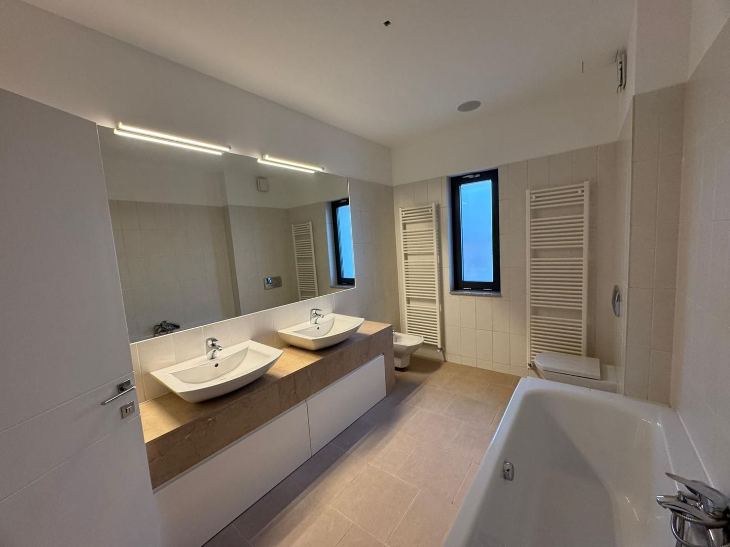 Apartament 4 camere | ~205 mp total  | Zona - Ambasada SUA - Poză 8