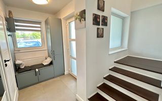 Casa la cheie, curte individuala, jaluzele electrice, aer conditionat - Poză 10