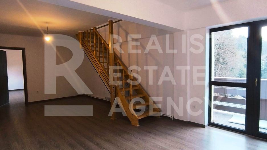 Apartament 3 camere in Predeal - Poză 2