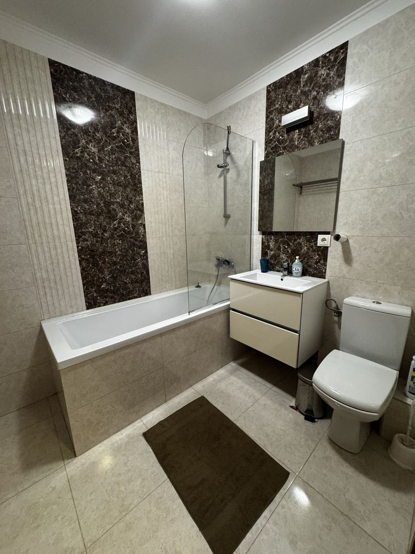 Vând apartament 2 camere,45mp - Poză 4