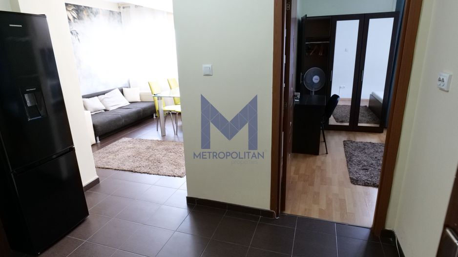 De închiriat apartament luminos 3 camere - Poză 5