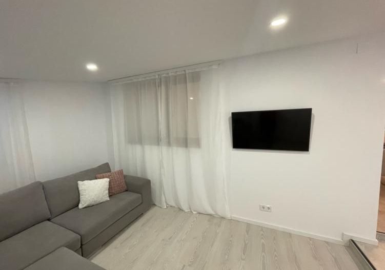 Apartament de inchiriat 4 camere Aron Cotrus Herastrau - Poză 15