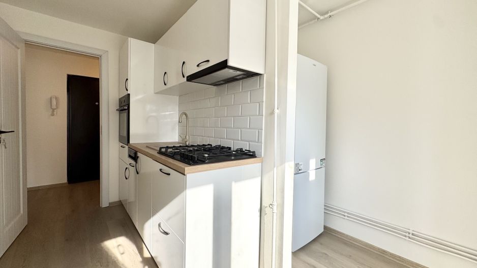 Apartament 2 camere Bucovina – decomandat, zonă excelentă - Poză 24