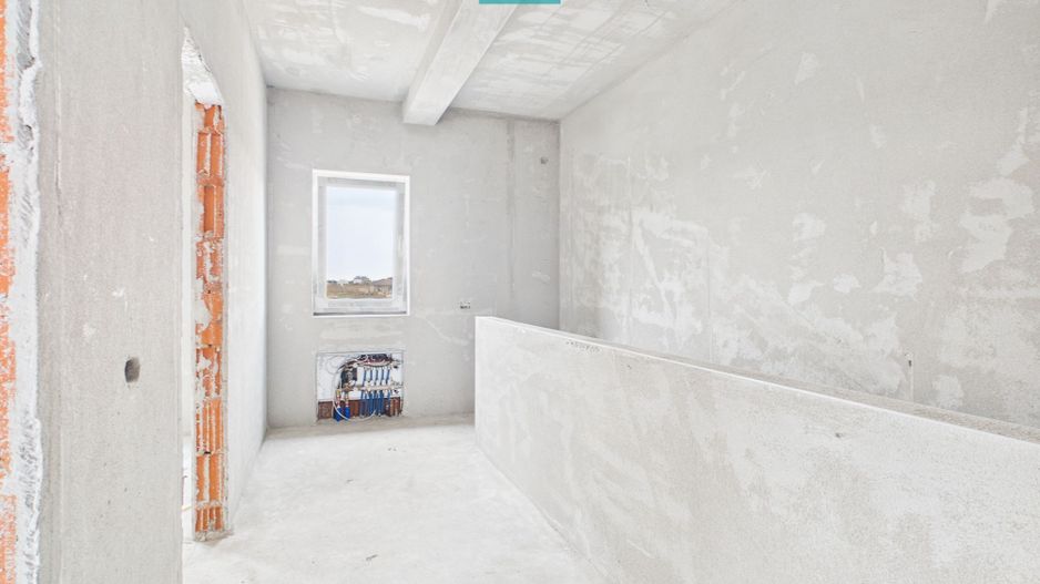 Duplex în Săcălaz despartit prin cameră tehnica - Poză 11