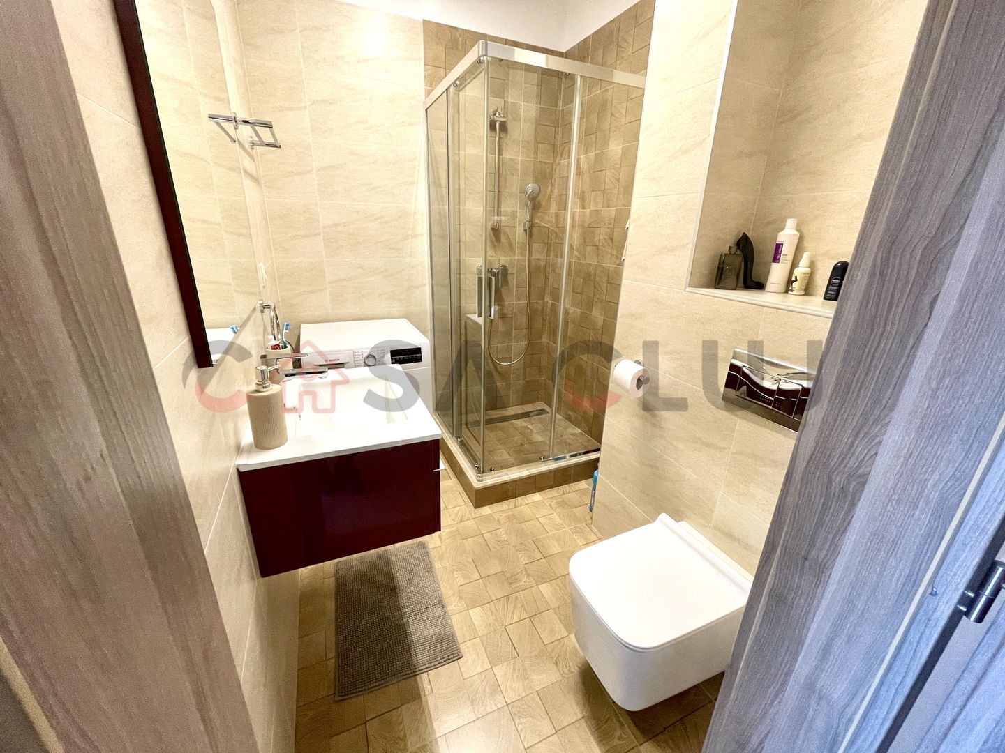 Noul tau "acasa" cu vedere la lac si loc de parcare - Poză 7