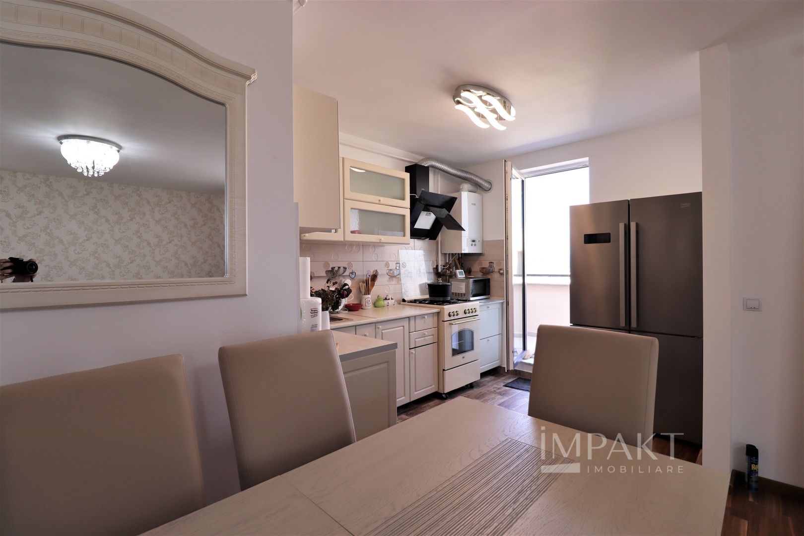 Apartament spatios de 3 camere si 2 bai, zona Andrei Muresanu Sud! - Poză 5