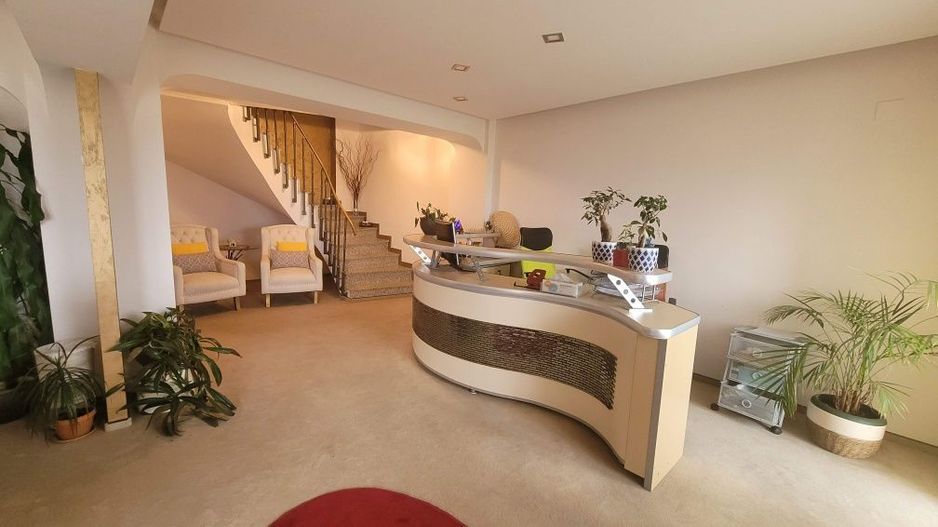 Închiriere Duplex Lux 123 m2 utili | Bd. Unirii, Et 8-9, Birou, vedere - Poză 1