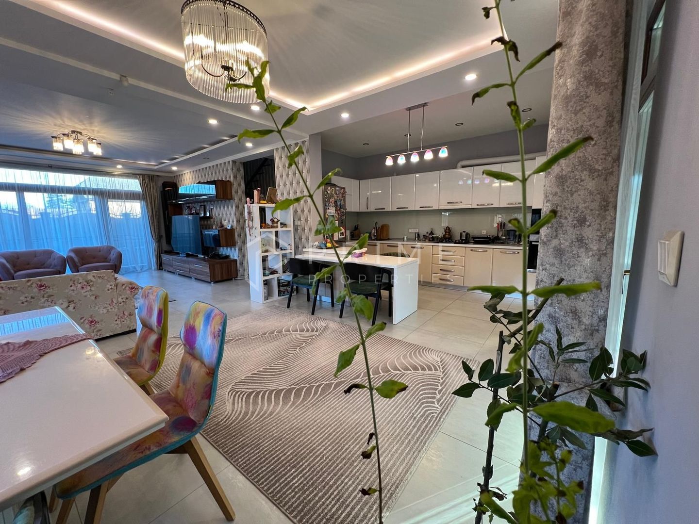 Vilă individuală premium | 730 mp teren | 4 dormitoare | Garaj - Poză 1