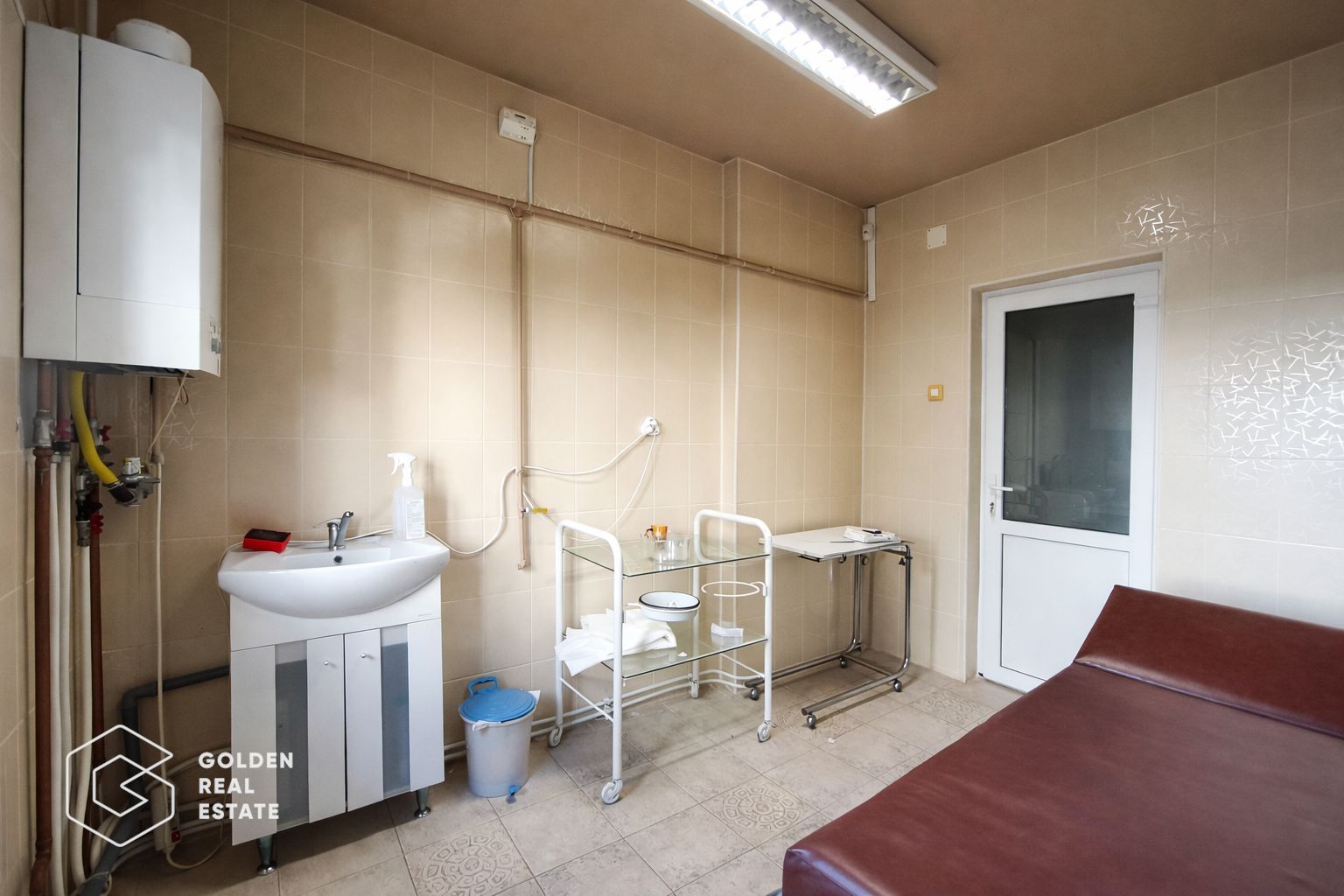 Spatiu la parter pentru cabinet, acces stradal, langa Policlinica Dacia - Poză 6