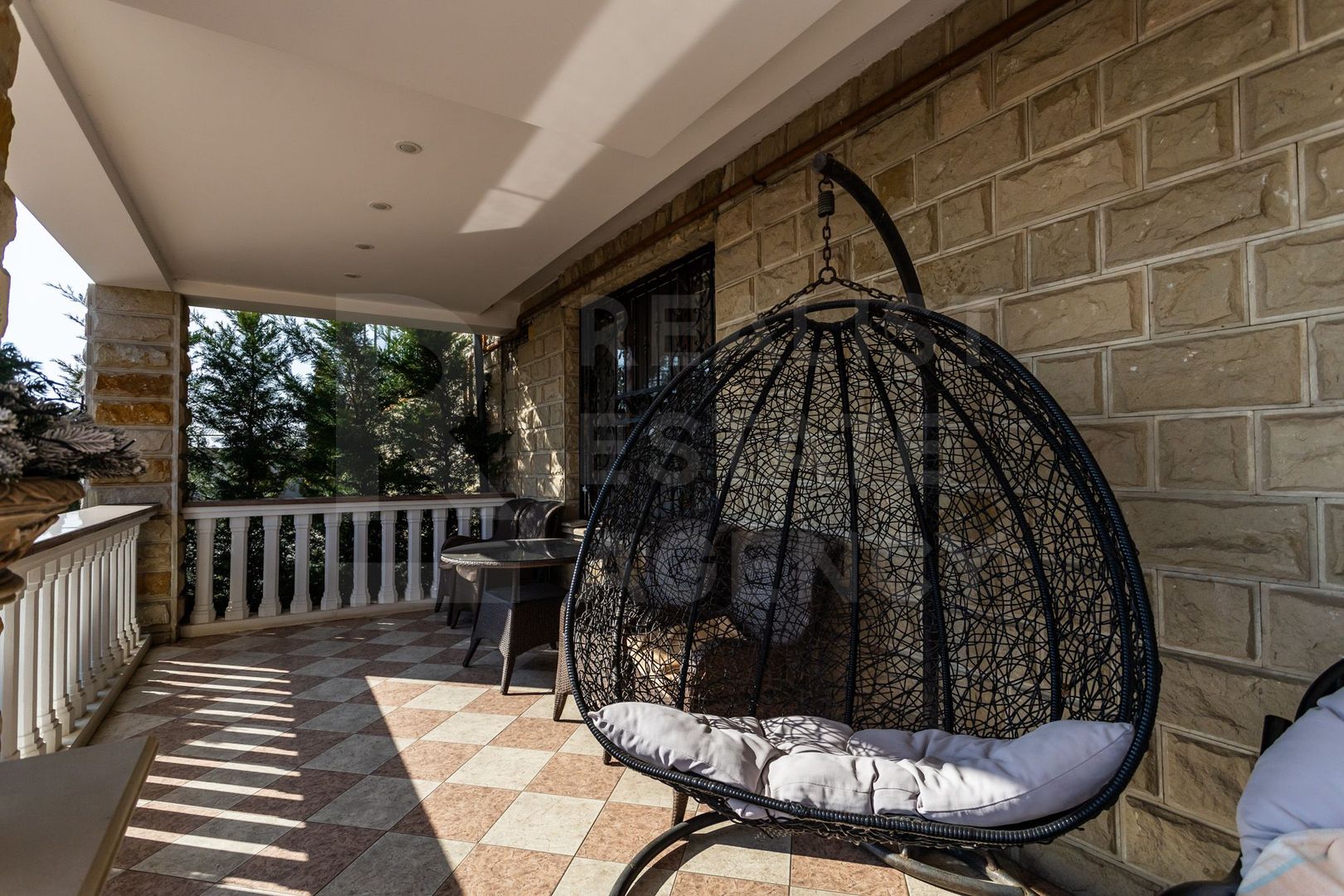Vânzare casă de lux, 700 mp + 22 ari, situată în Tohatin - Poză 53