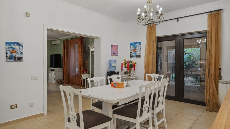 Vila din poveste este de vanzare in Pipera - Poză 24