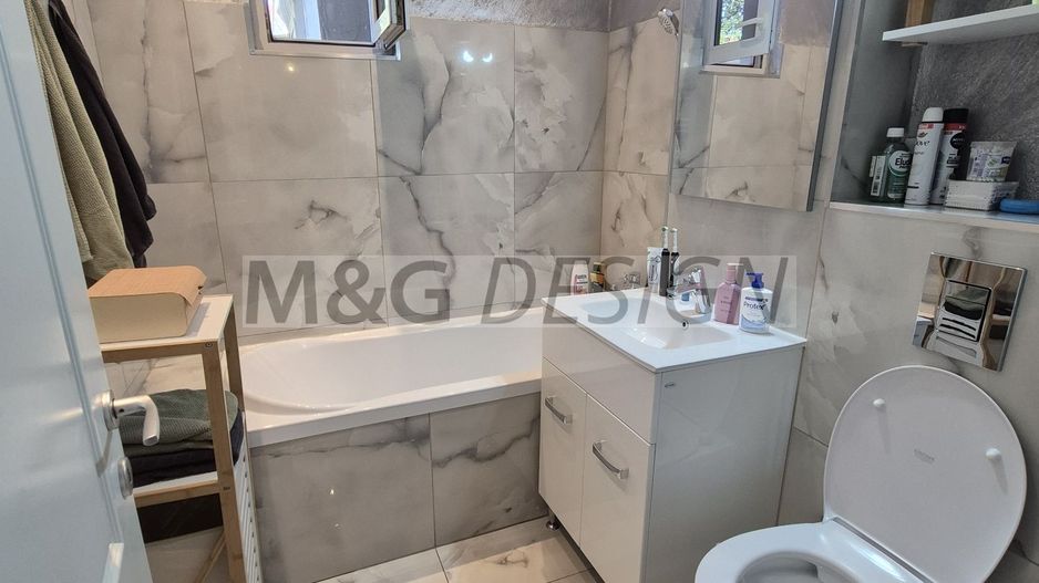 Apartament 3 camere zona Lipovei  etaj 2 cu centrala - Poză 8