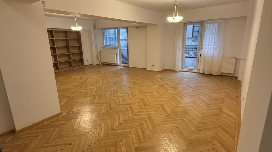 Apartament elegant I Piață Universitatii I 106 MP I 5 minute Metrou - Poză 1