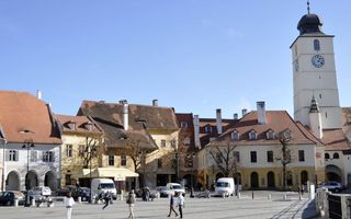 APARTAMENT 2 CAMERE DE ÎNCHIRIAT ÎN SIBIU,  ETAJ 1, ZONA PIAȚA MICĂ - Poză 2