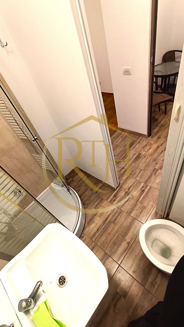 Vand vila  5 camere construita cu materiale premium in Giroc, pret 185000 euro - Poză 19