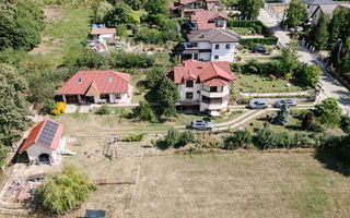 Proprietate generoasă în Bucium, Iași – casă de 300 mp cu teren și construcții secundare - Poză 1