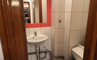 Apartament cu 3 camere decomandat, 2 bai - Nicolina - Etaj intermediar - Poză 9