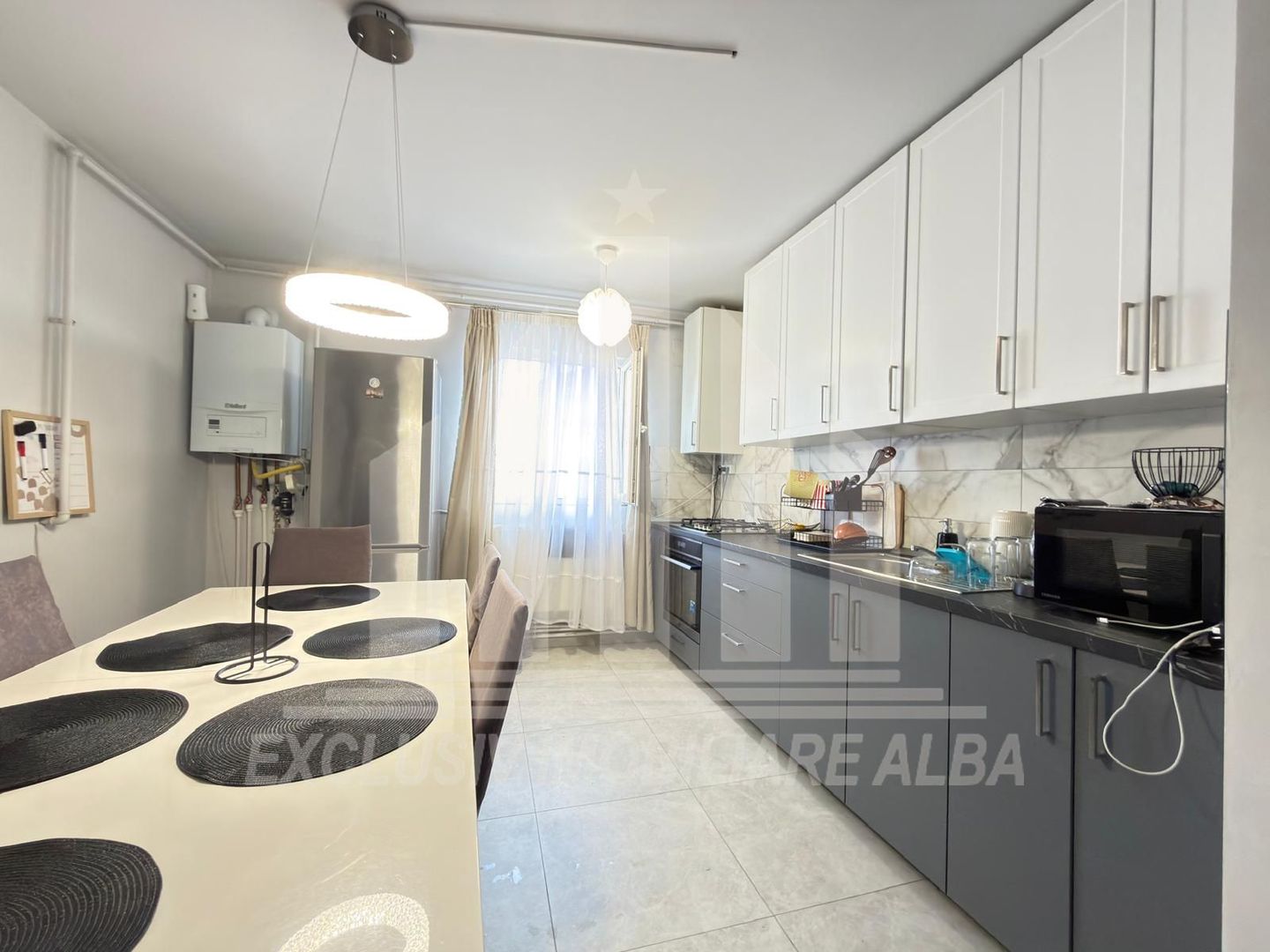 Apartament 2 camere | 50 mp | Renovat | Etaj 3/4 | Cetate - Mercur - Poză 1