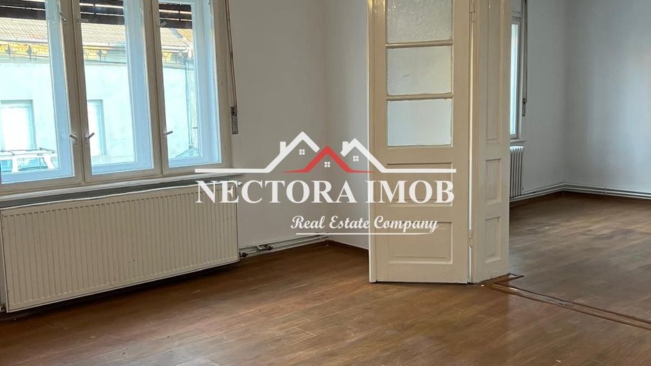 NECTORA IMOB-Apartament la casa, 4 camere, 100 mp, Str. Louis Pasteur - Poză 2