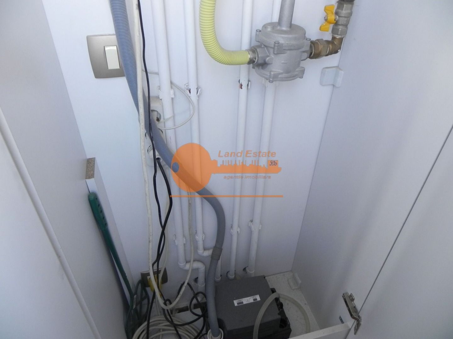 Garsoniera cu centrala in bloc reabilita Plitehnica - Poză 24